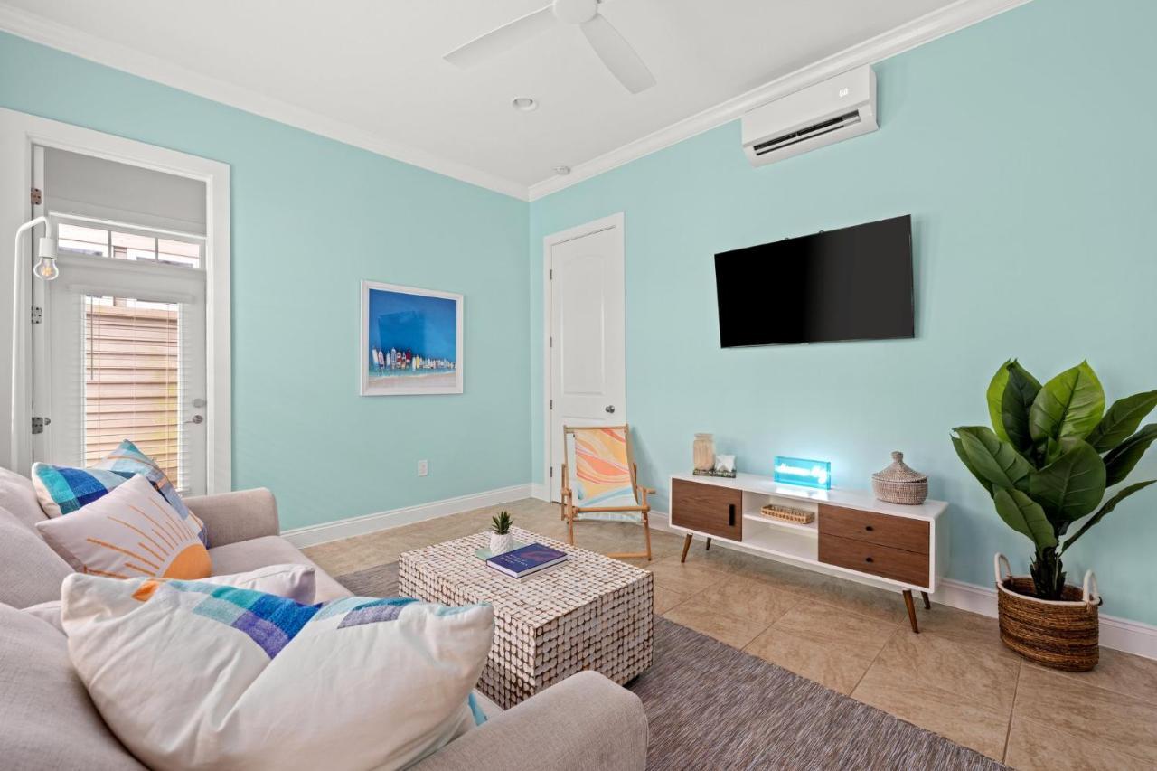 Crescent Moon Palace - A Luxury Home With Pool, Parking, Just Steps To The Beach Panama City Beach Luaran gambar