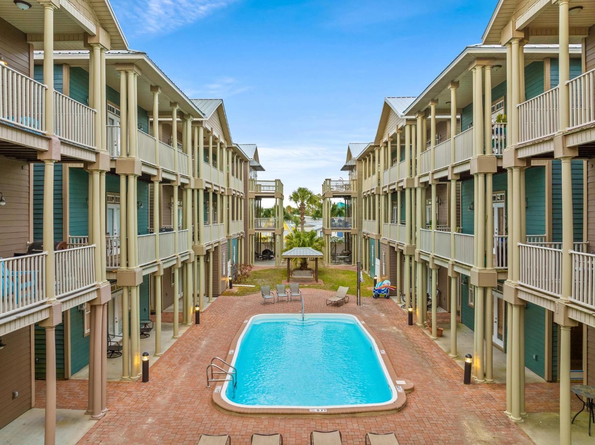 Crescent Moon Palace - A Luxury Home With Pool, Parking, Just Steps To The Beach Panama City Beach Luaran gambar